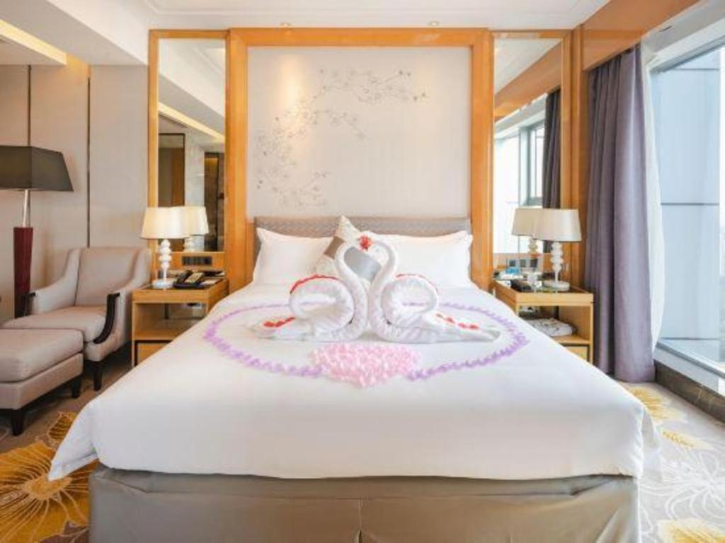 Wanning Yingbin Hotel Экстерьер фото